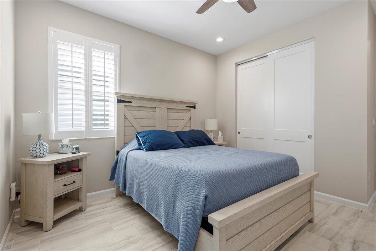 Mandarlie MATTAMY AT SOUTHERN GROVE PLAT 1 REPLAT - Residential