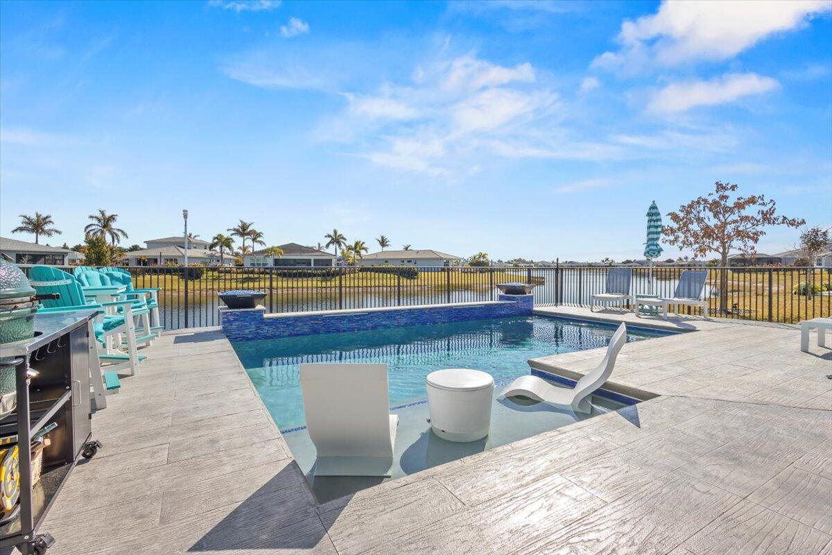 Mandarlie MATTAMY AT SOUTHERN GROVE PLAT 1 REPLAT - Residential