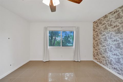 A home in Wilton Manors