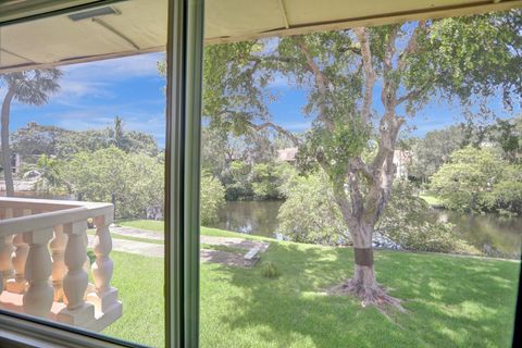 A home in Wilton Manors