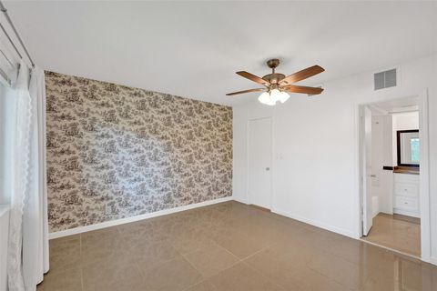 A home in Wilton Manors
