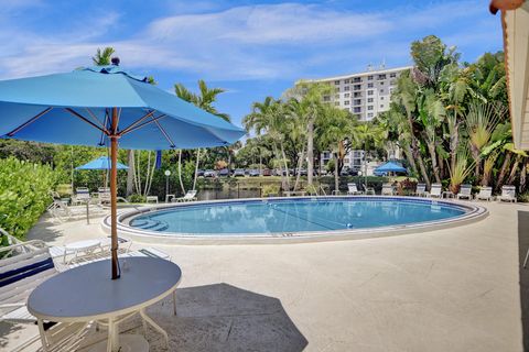 A home in Wilton Manors