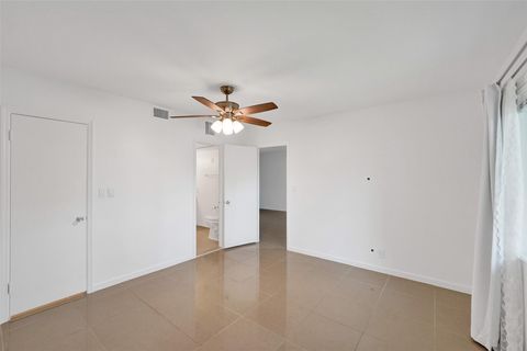 A home in Wilton Manors