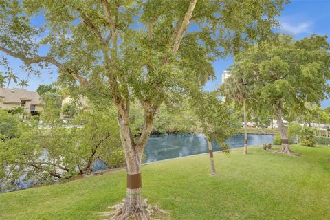 A home in Wilton Manors
