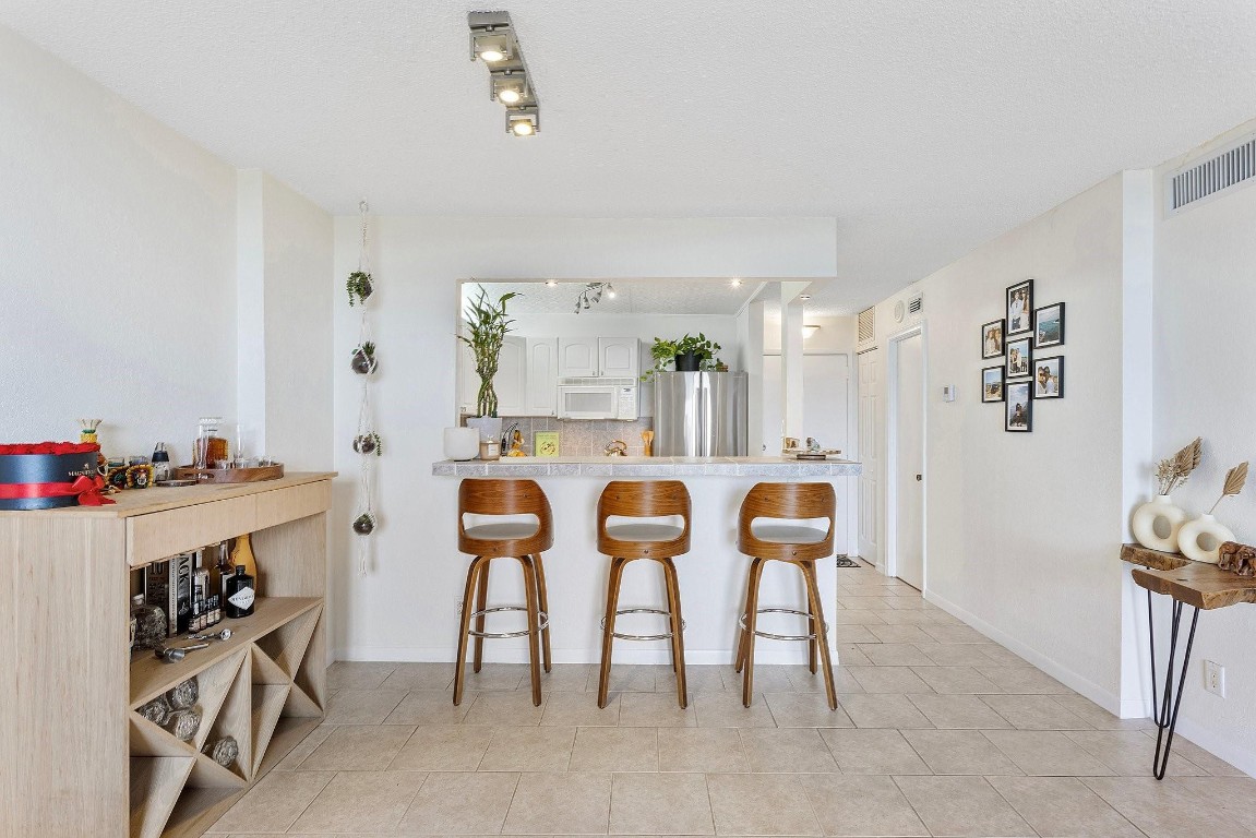 1800 N Andrews Avenue 9i