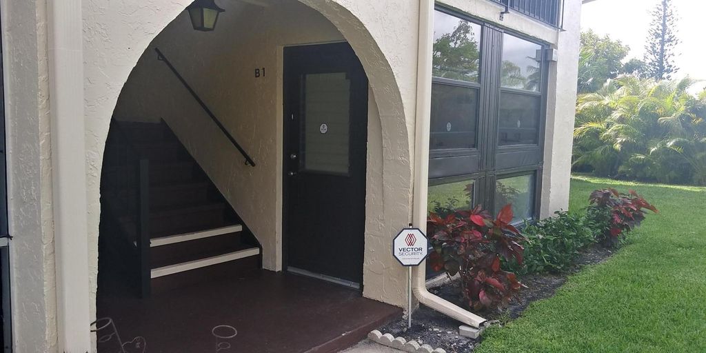 Photo of 5971 La Pinata Boulevard #B1, Greenacres, FL 33463 (MLS # B26010556)