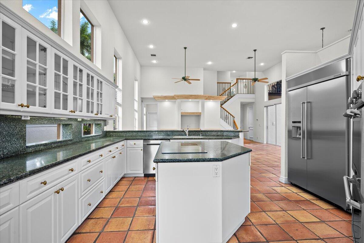 SEASONS - Residential