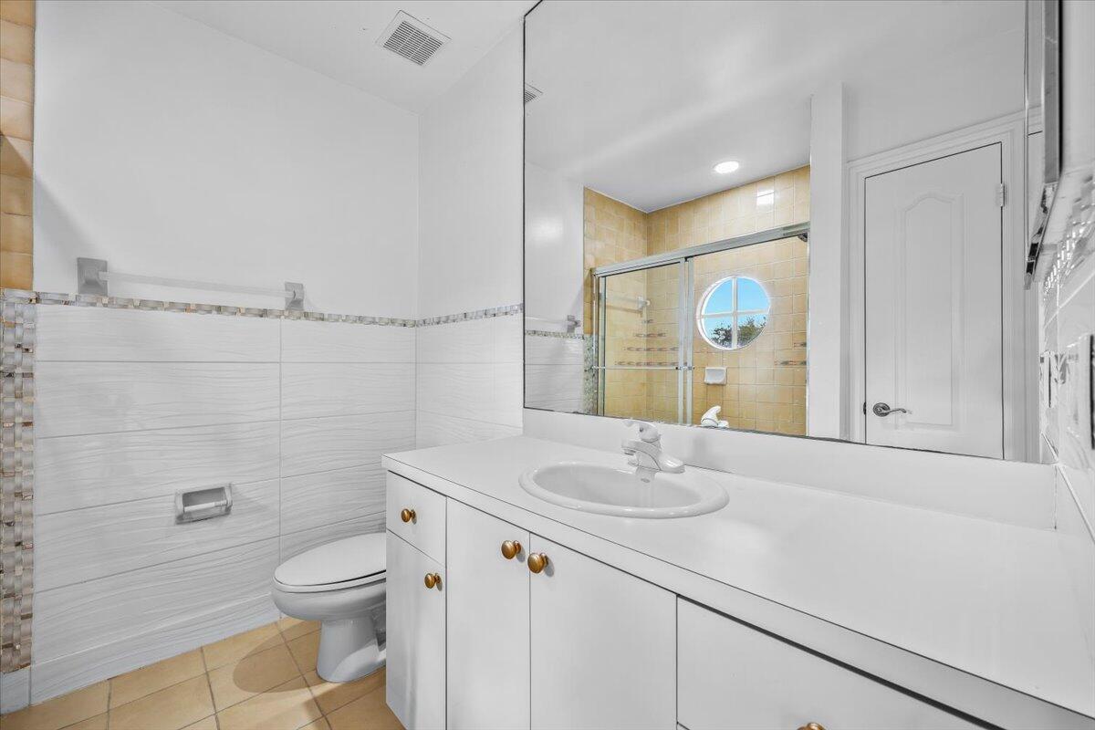 SEASONS - Residential