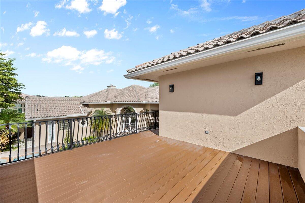 SEASONS - Residential