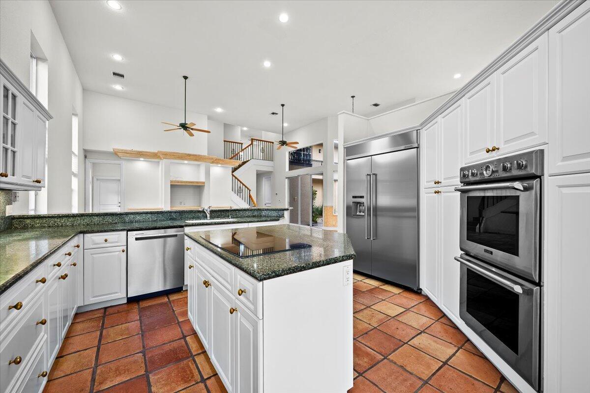 SEASONS - Residential