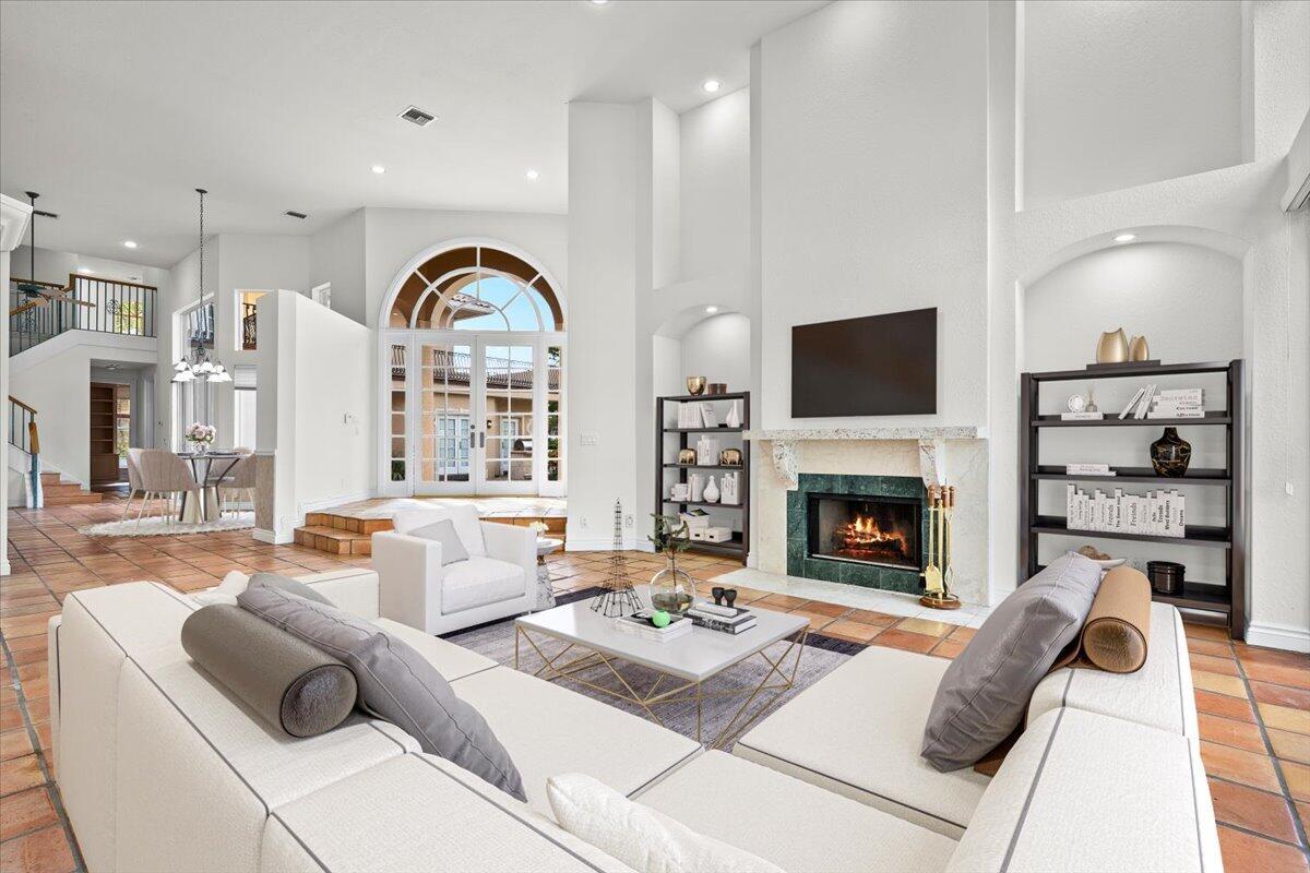 SEASONS - Residential