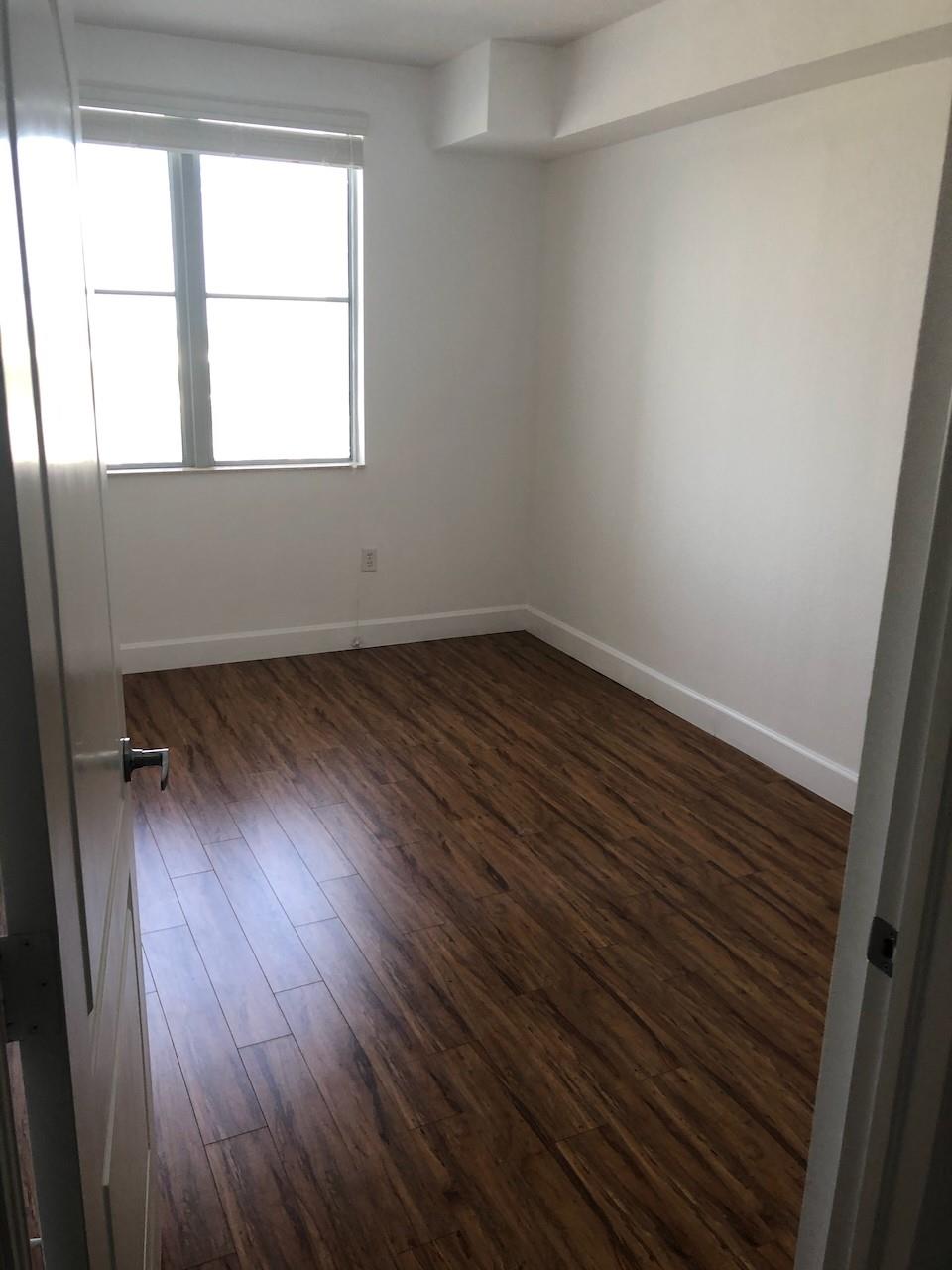 1830 Radius Dr 1009