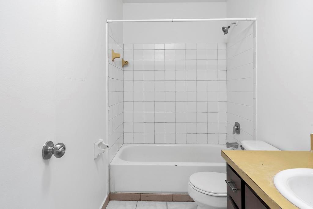 MERCER PARK - Residential Lease