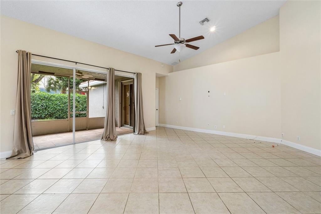 Parkwood Ix 153-28 B - Residential