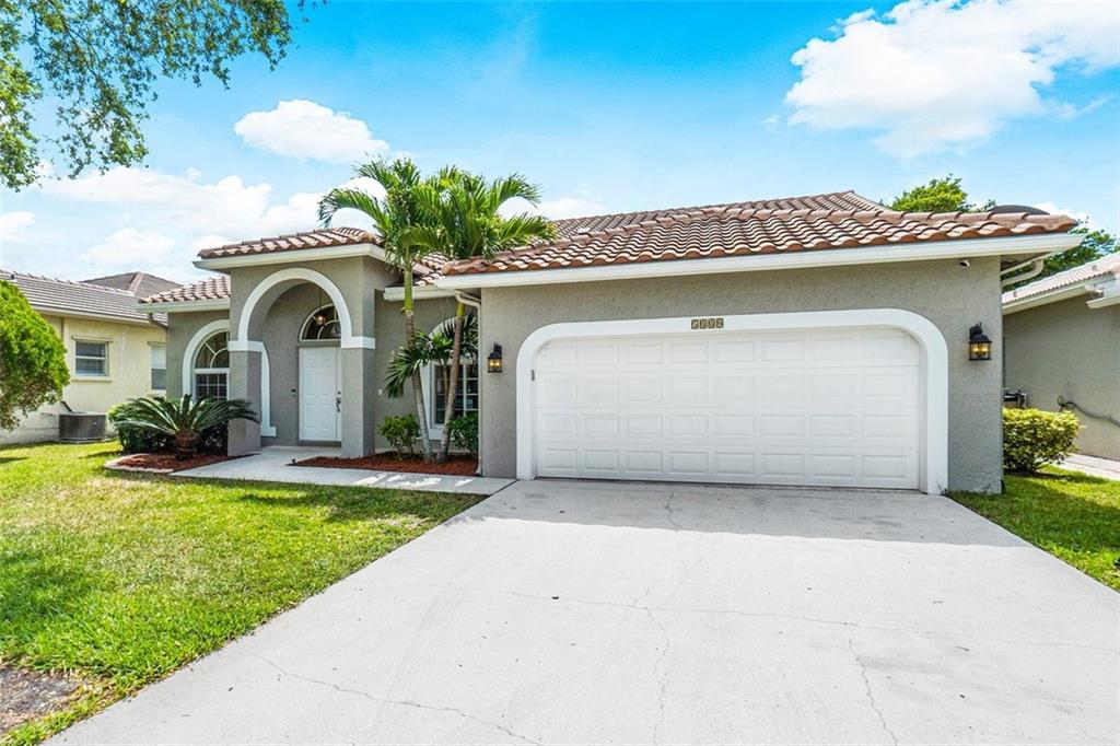 Parkwood Ix 153-28 B - Residential