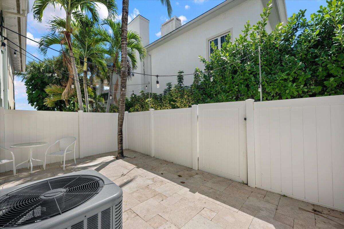 OCEAN RIDGE AT JUNO BEACH - Residential