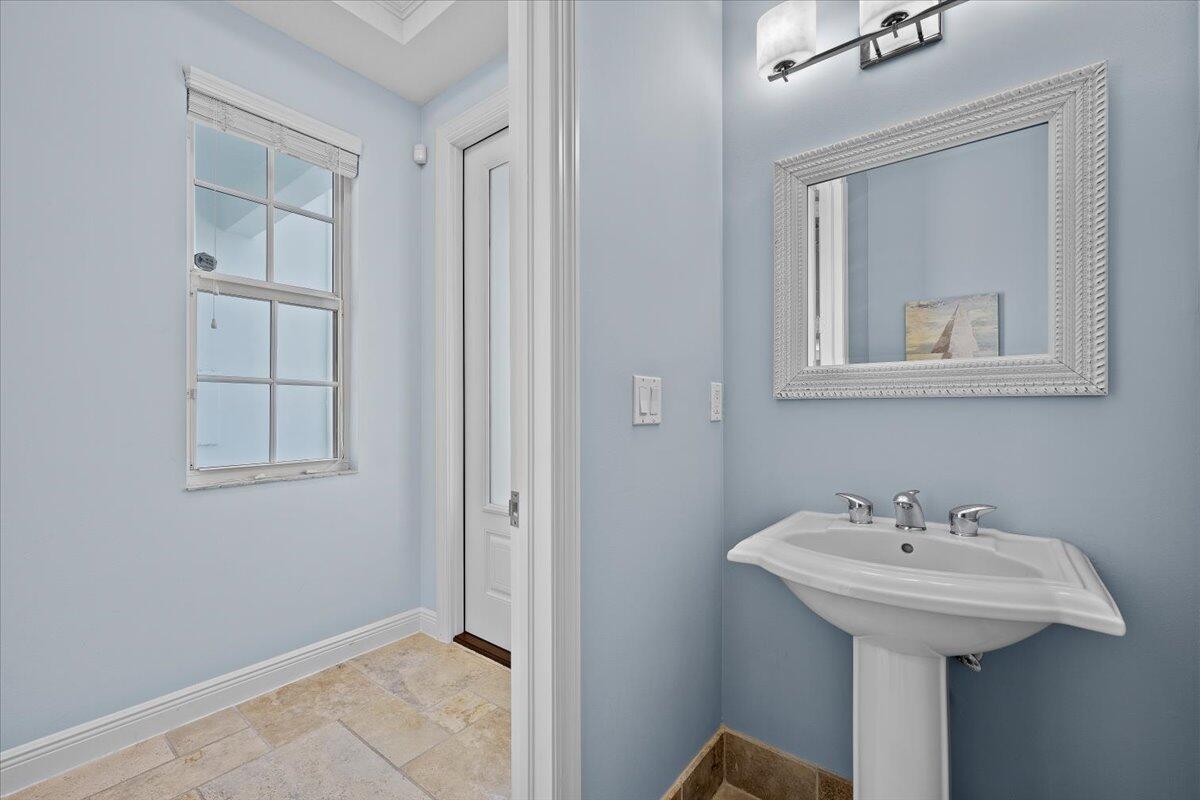 OCEAN RIDGE AT JUNO BEACH - Residential