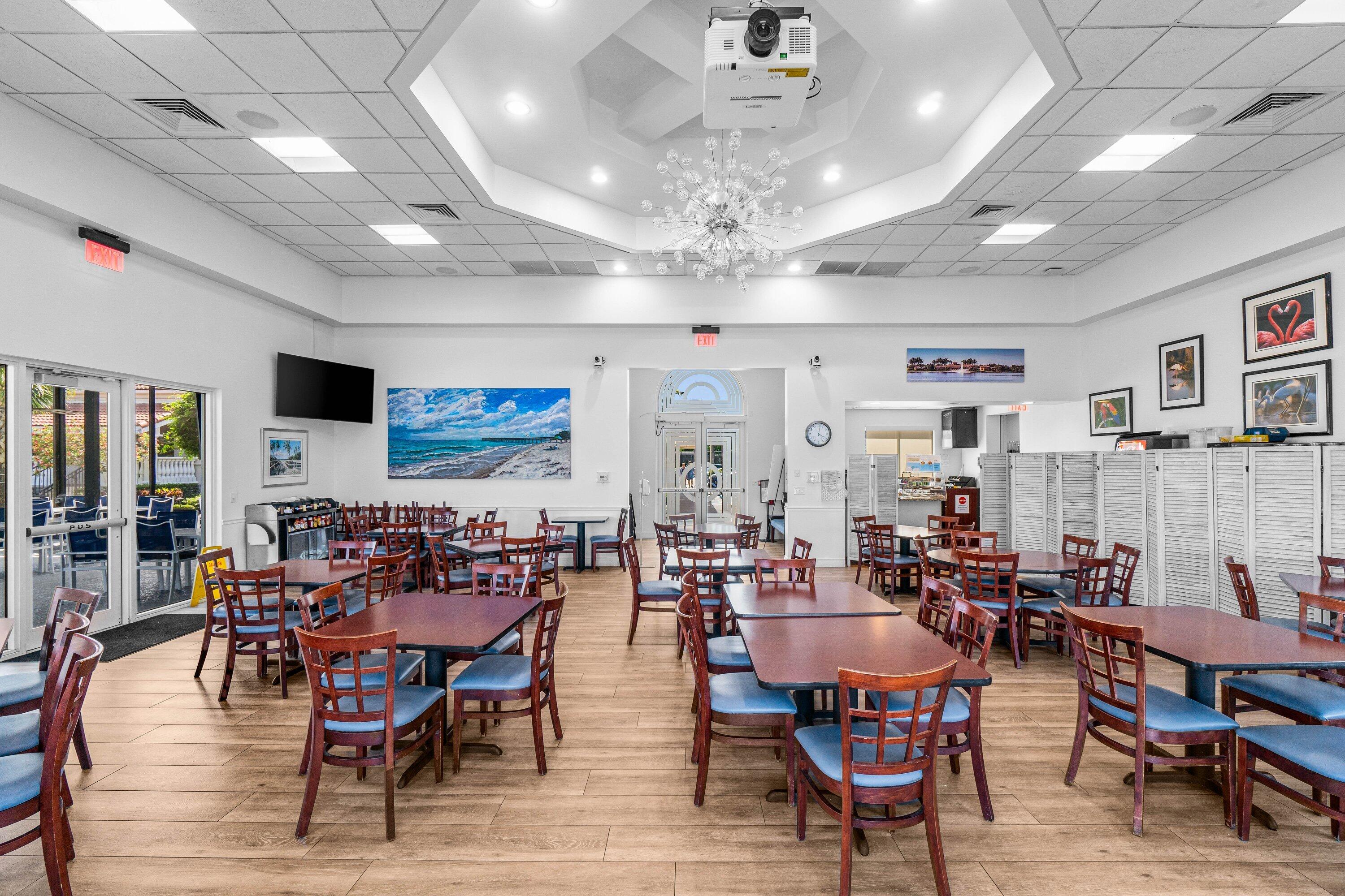 VALENCIA LAKES 1 - Residential