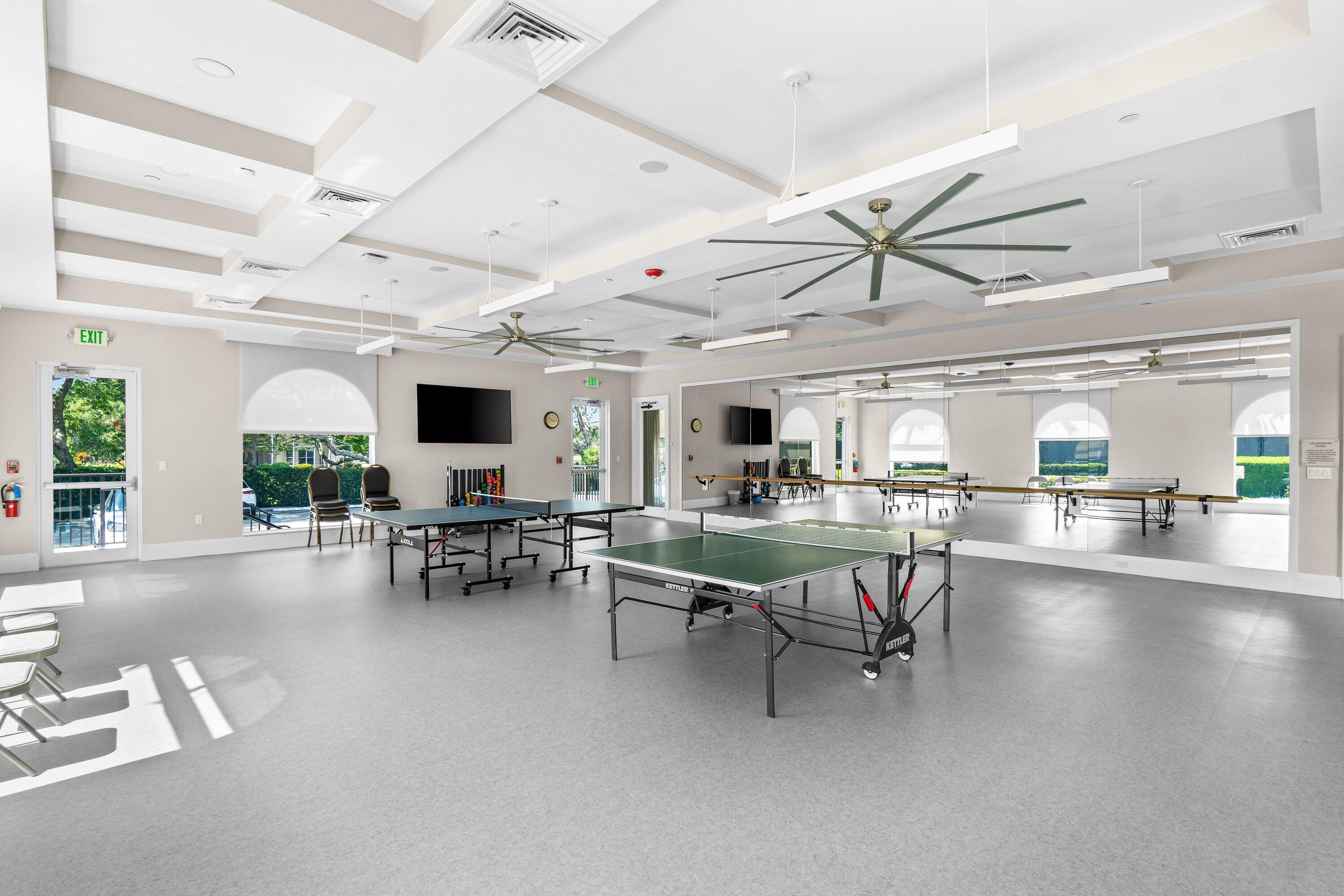 VALENCIA LAKES 1 - Residential