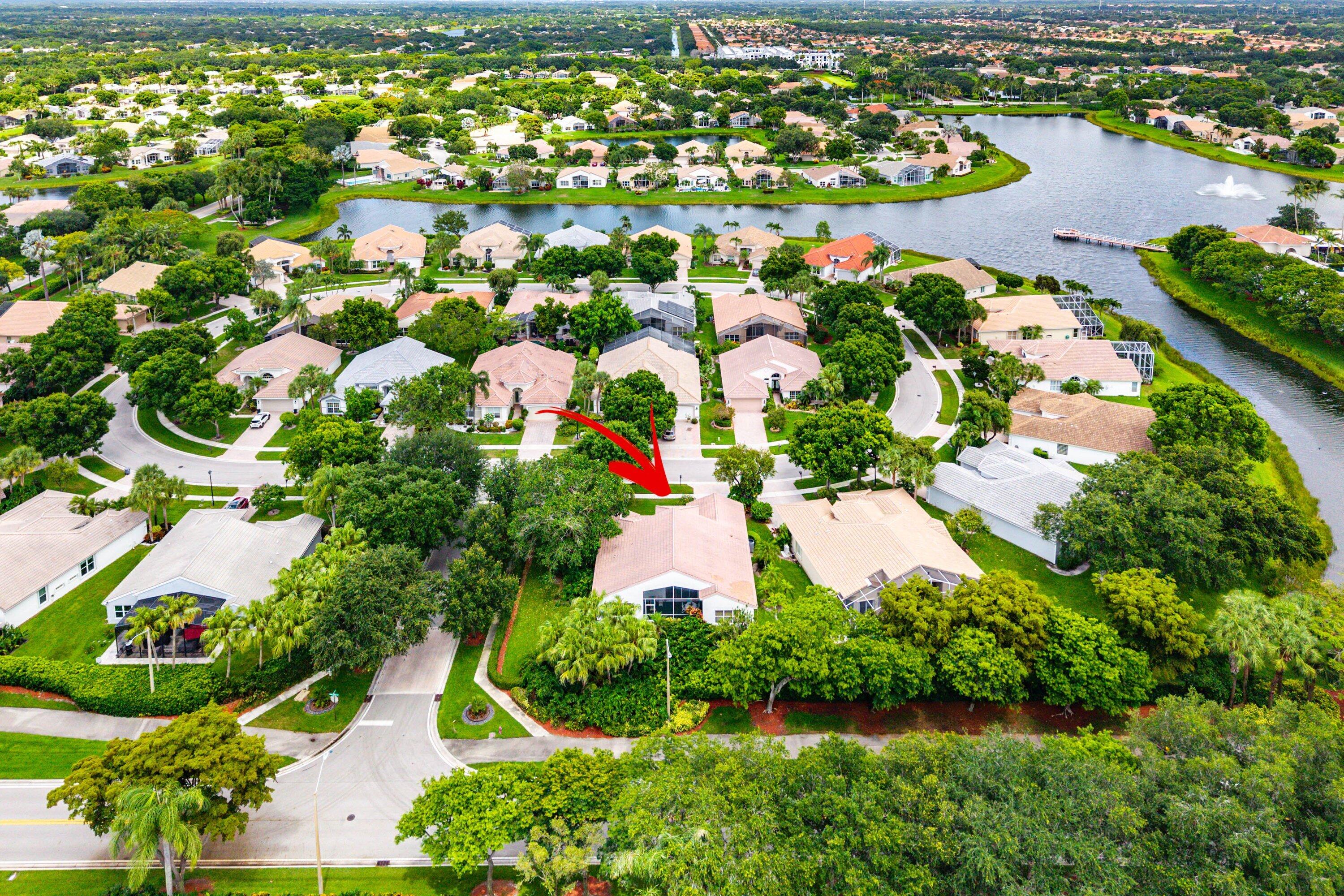 VALENCIA LAKES 1 - Residential