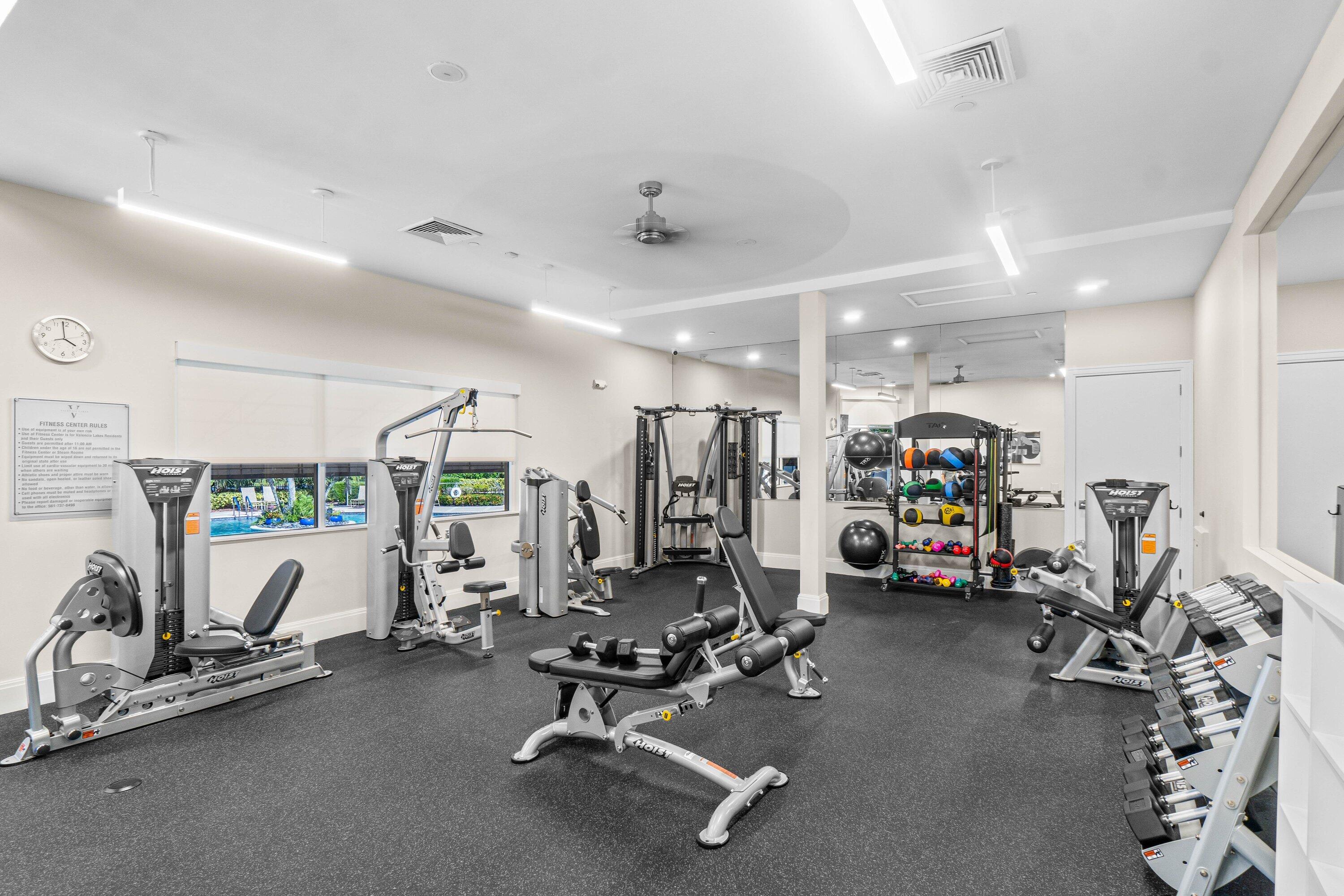 VALENCIA LAKES 1 - Residential