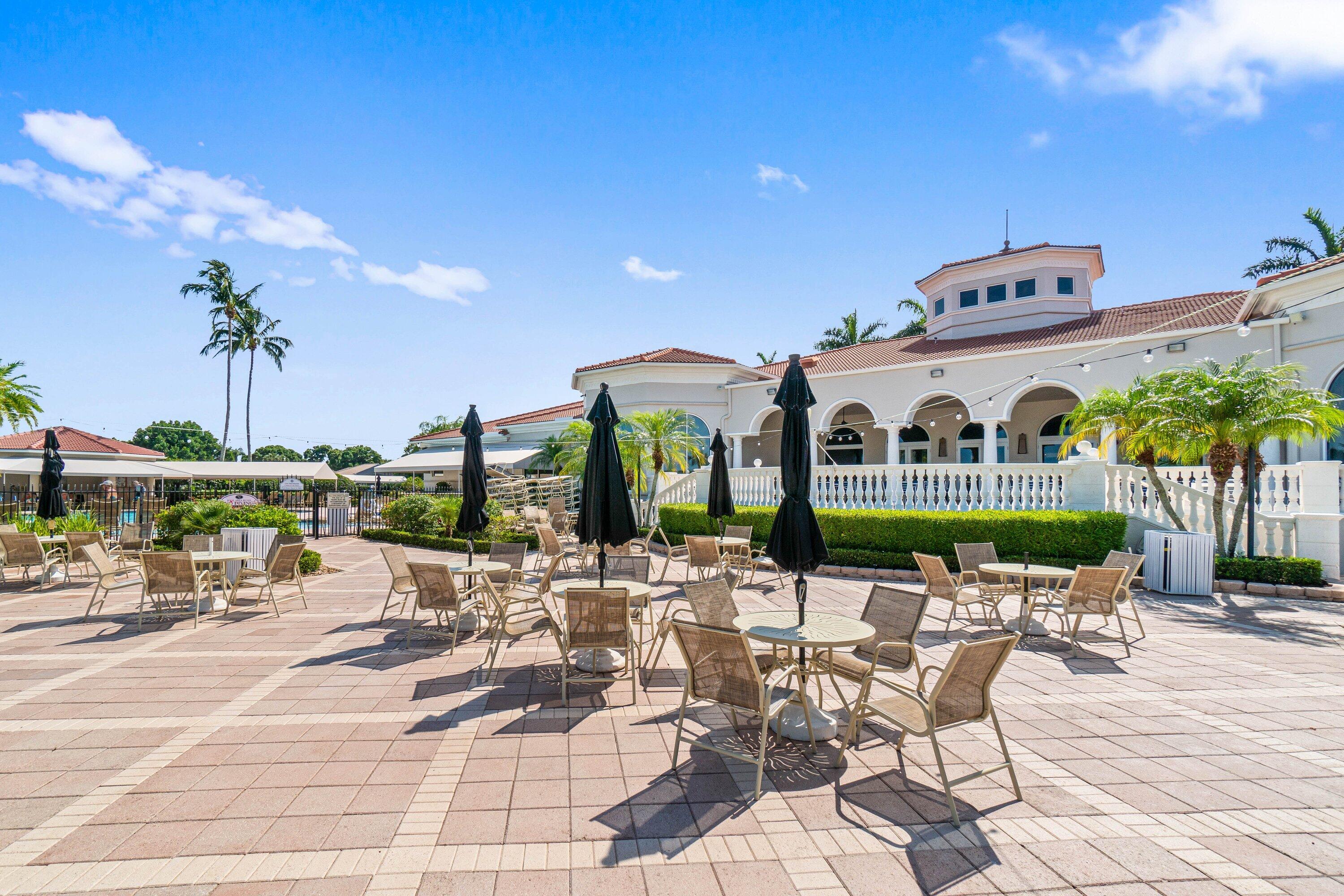 VALENCIA LAKES 1 - Residential