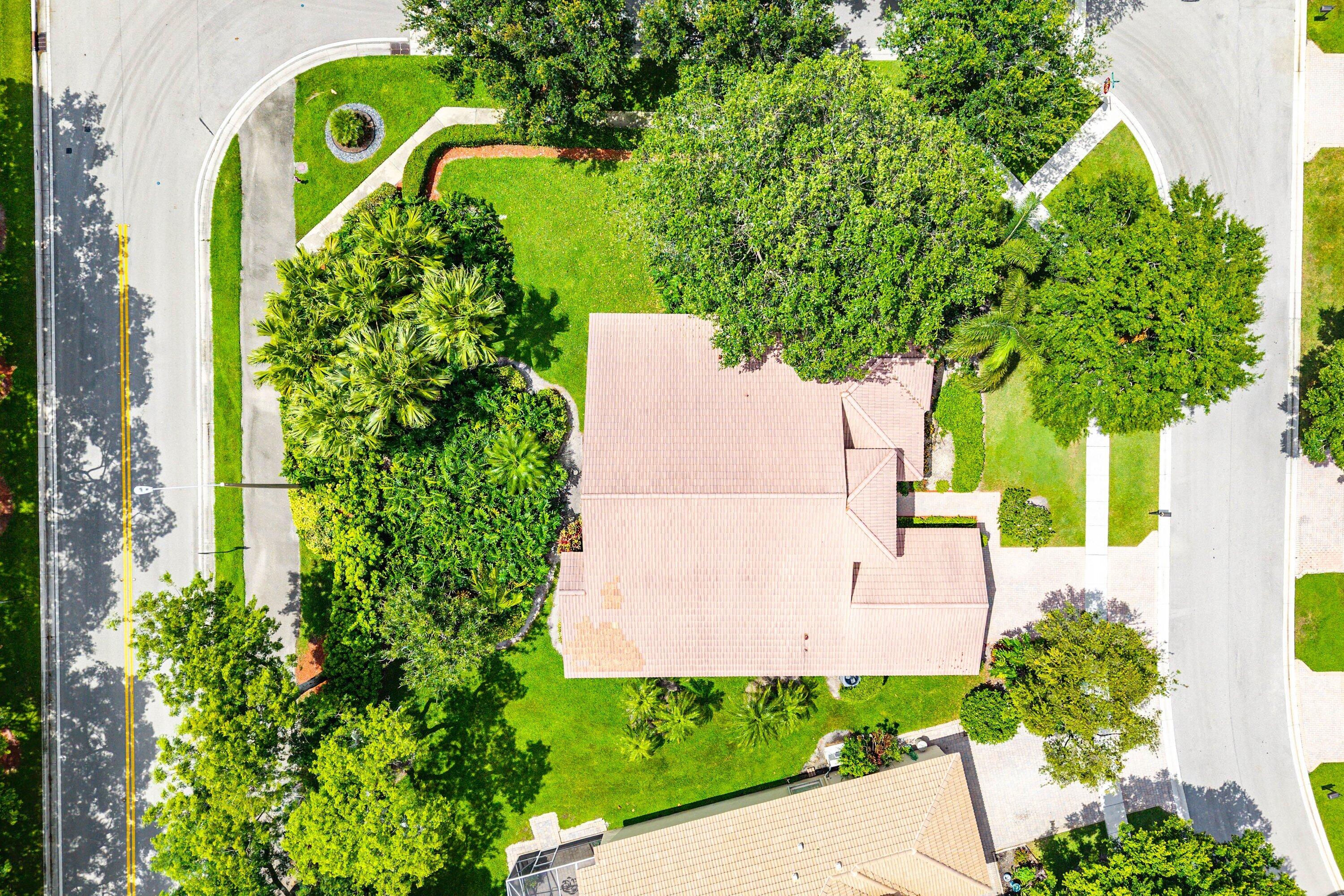 VALENCIA LAKES 1 - Residential