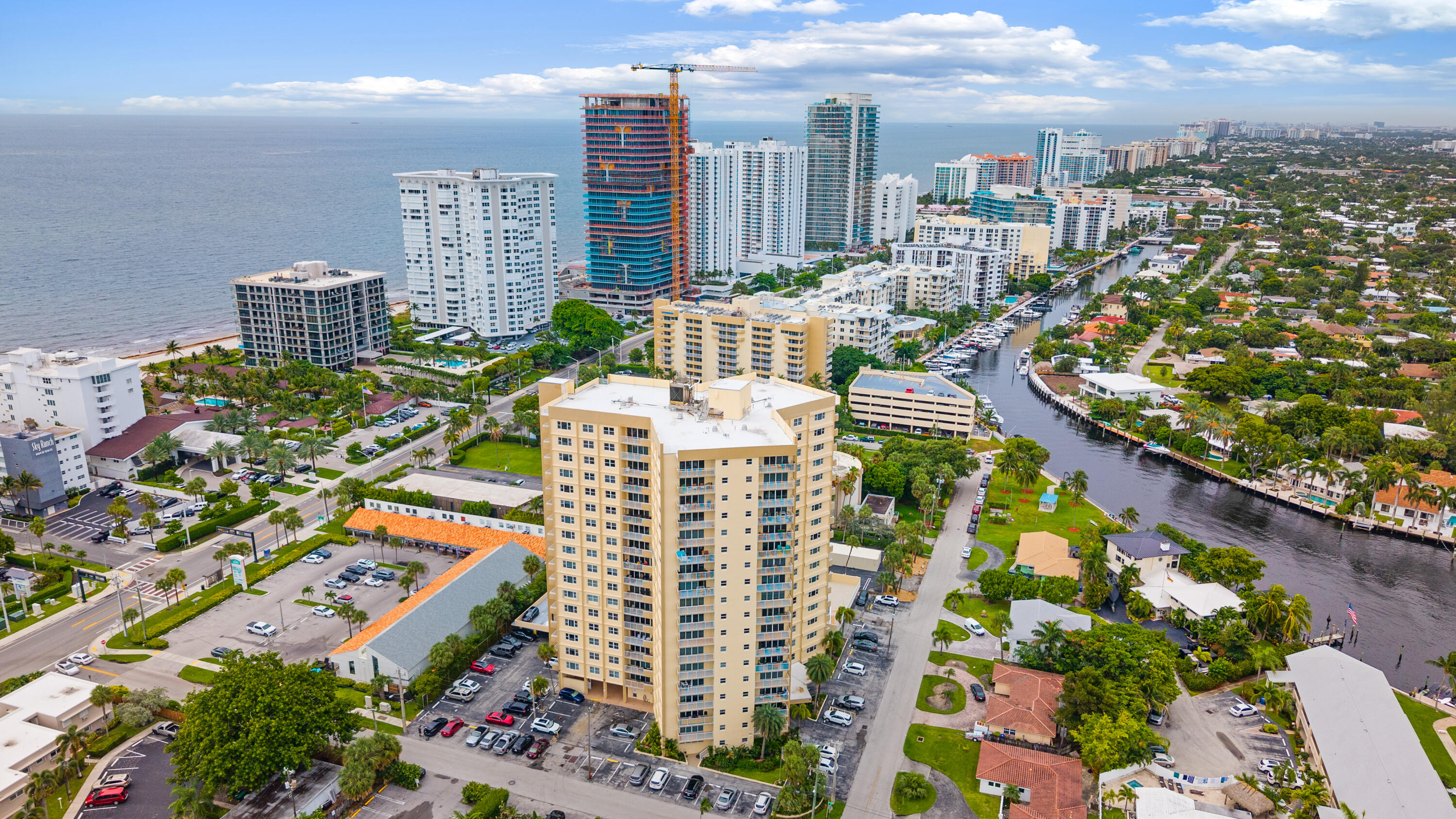 1200 Hibiscus Avenue 201
