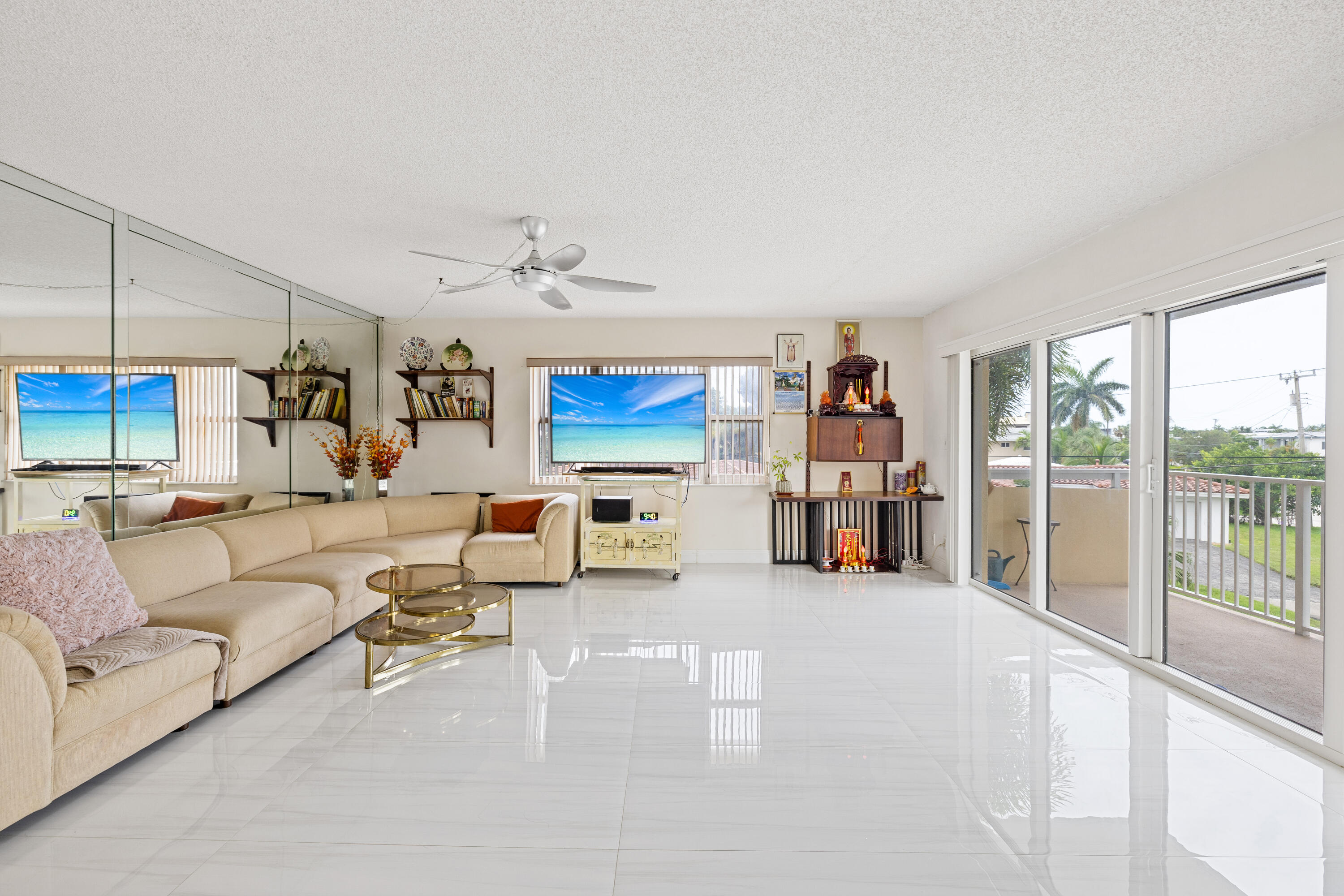 1200 Hibiscus Avenue 201