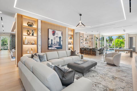 Tiny photo for 336 E Coconut Palm Road, Boca Raton, FL 33432 (MLS # B26079322)
