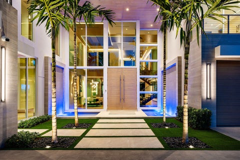 Tiny photo for 336 E Coconut Palm Road, Boca Raton, FL 33432 (MLS # B26079322)