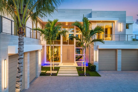 Tiny photo for 336 E Coconut Palm Road, Boca Raton, FL 33432 (MLS # B26079322)