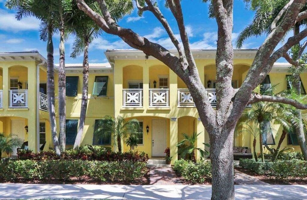 Photo of 3025 E Community Drive, Jupiter, FL 33458 (MLS # R10892782)