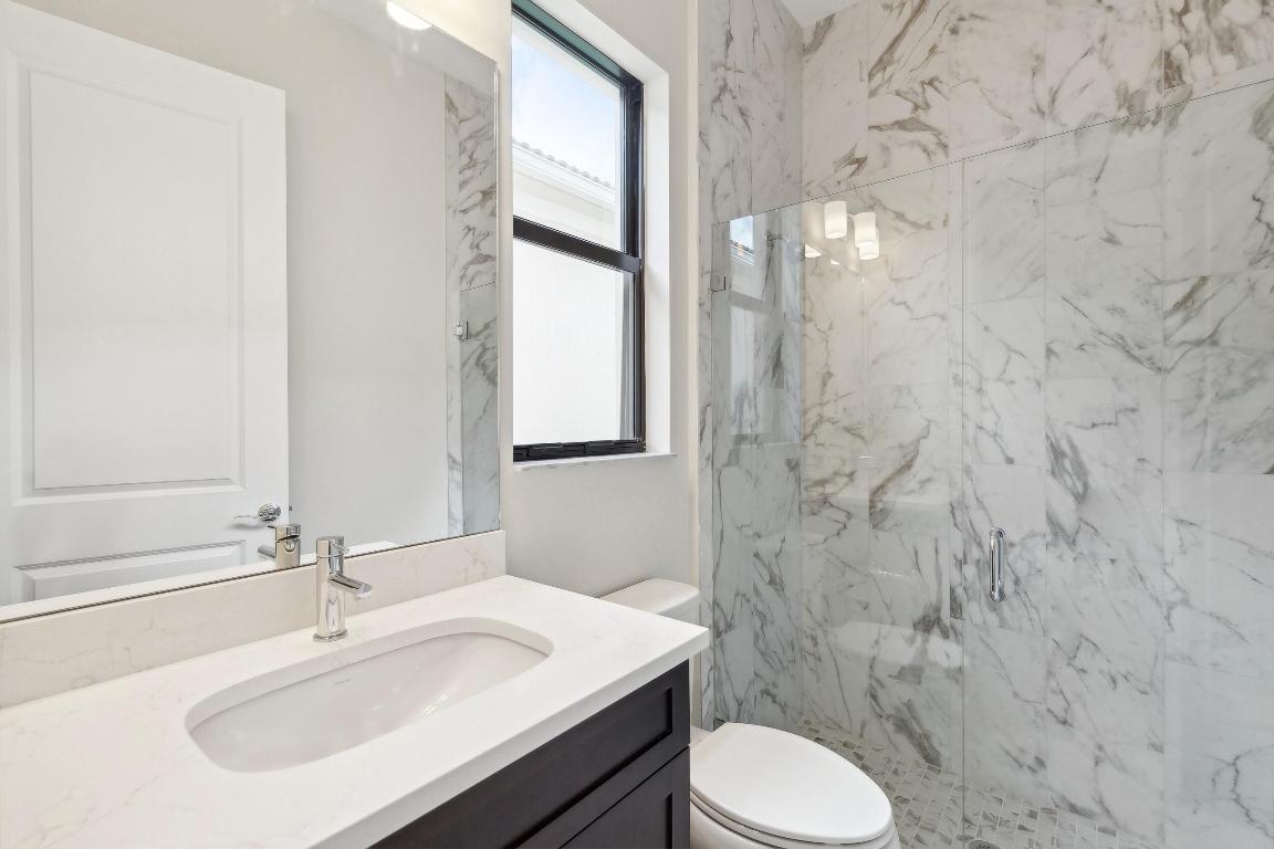 PARKLAND ROYALE - Residential