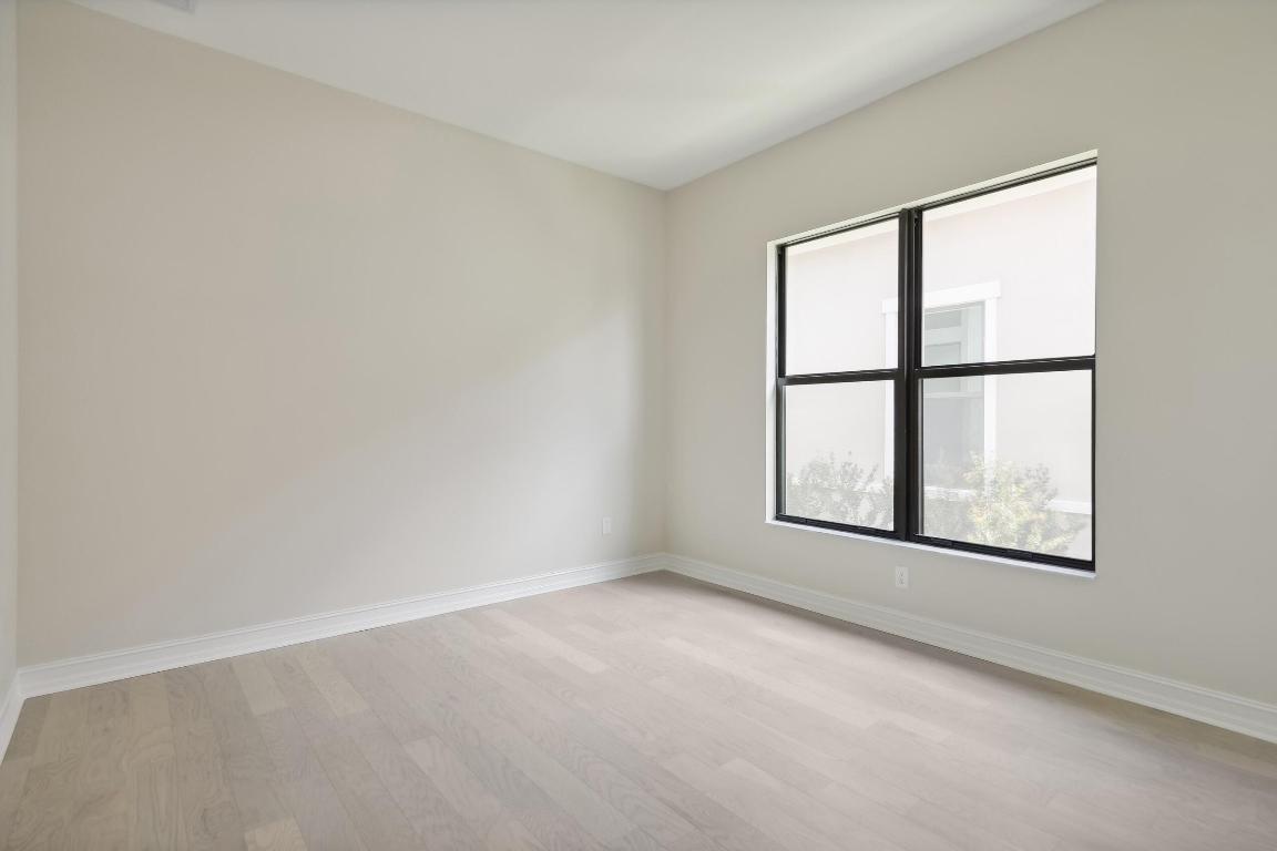 PARKLAND ROYALE - Residential