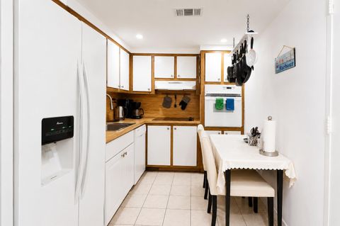 Tiny photo for 4250 Galt Ocean Drive #9g, Fort Lauderdale, FL 33308 (MLS # B26028288)