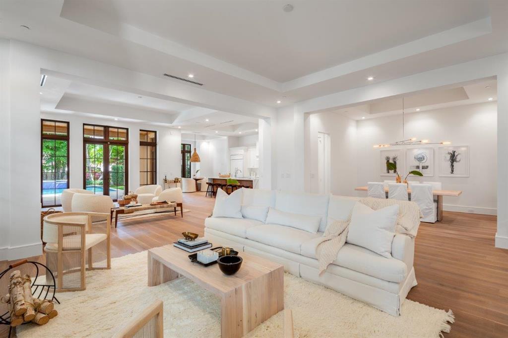 PALLAZZO VILLAS OF PALM BEACH CONDO - Residential