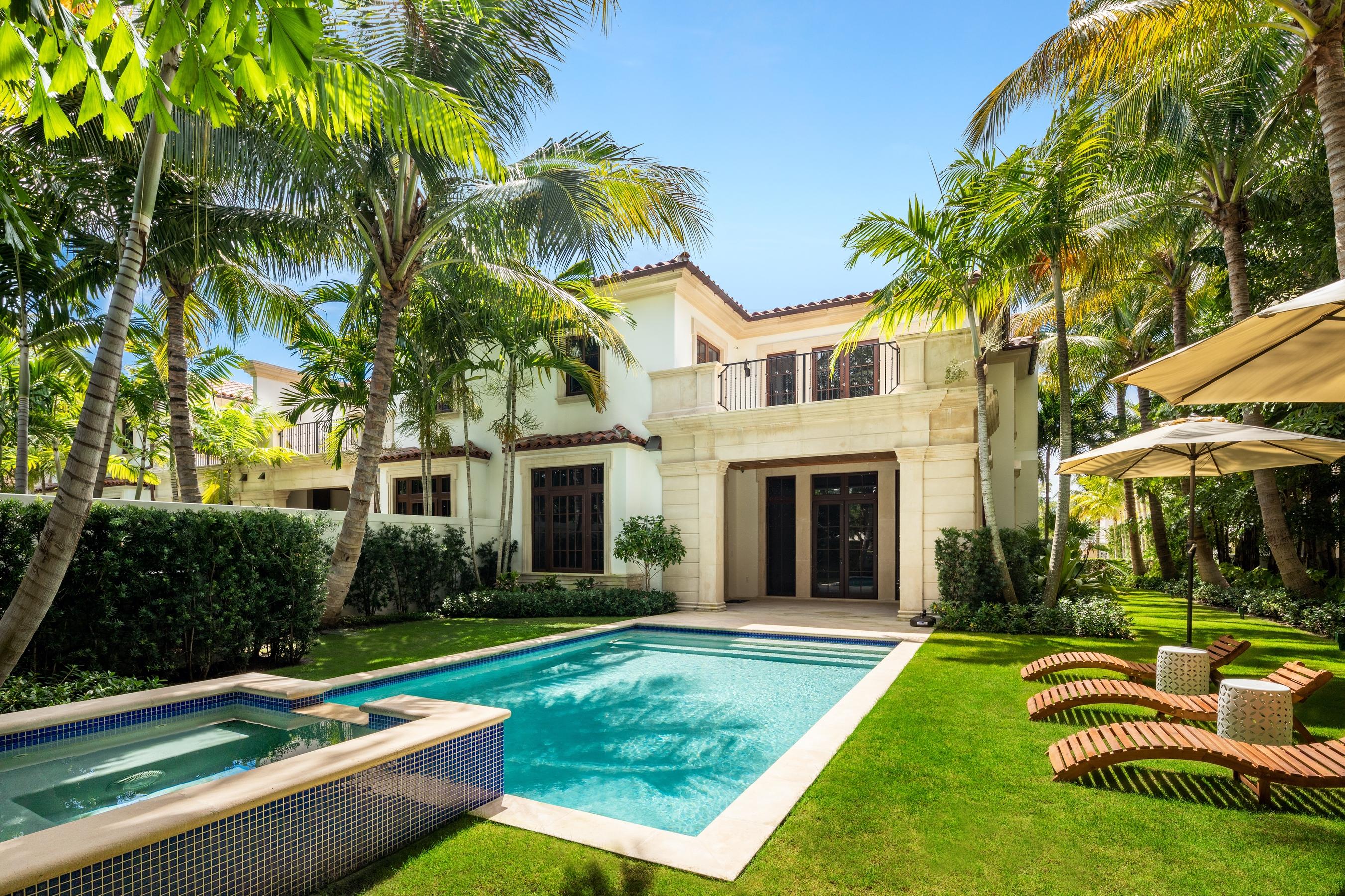 PALLAZZO VILLAS OF PALM BEACH CONDO - Residential
