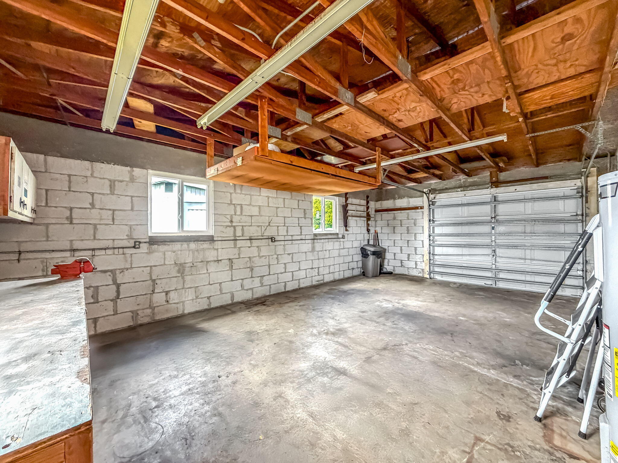 LAKE BELVEDERE ESTATES 4TH ADD - Residential