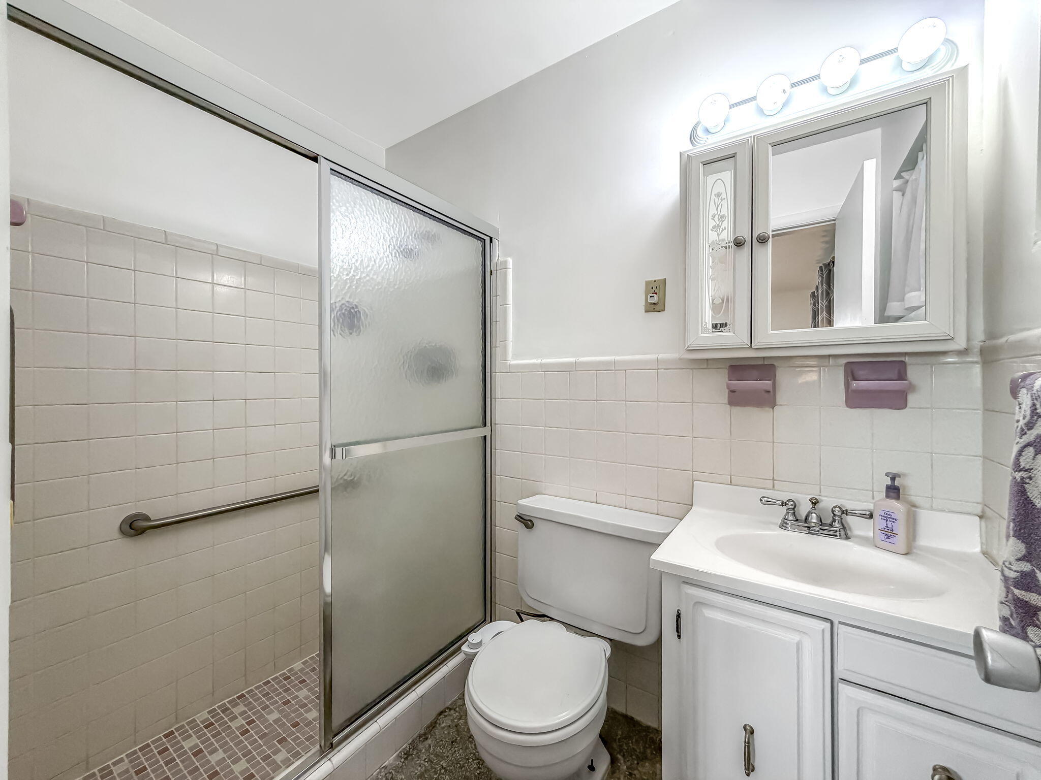 LAKE BELVEDERE ESTATES 4TH ADD - Residential