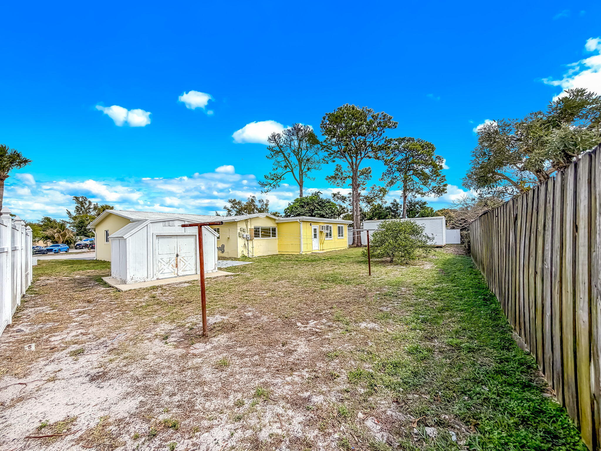 LAKE BELVEDERE ESTATES 4TH ADD - Residential