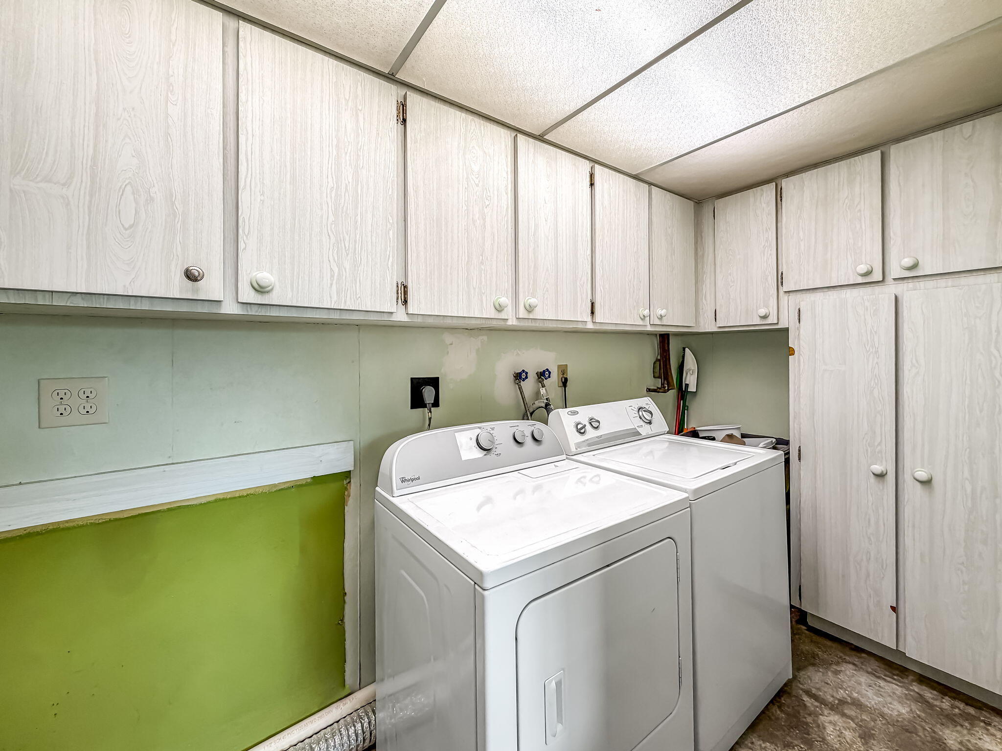 LAKE BELVEDERE ESTATES 4TH ADD - Residential