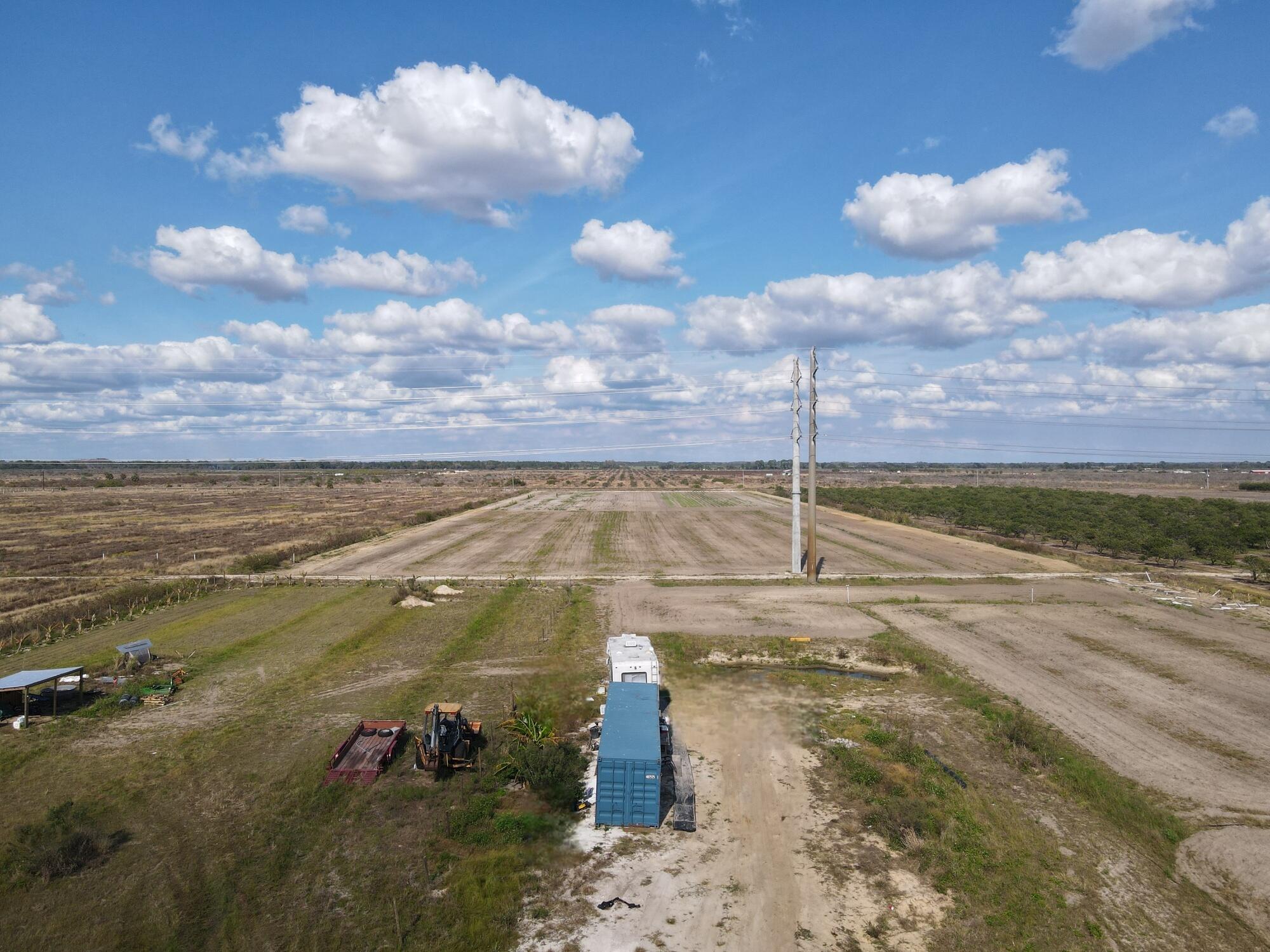 GERBER GROVES S/D SEC ONE - Land