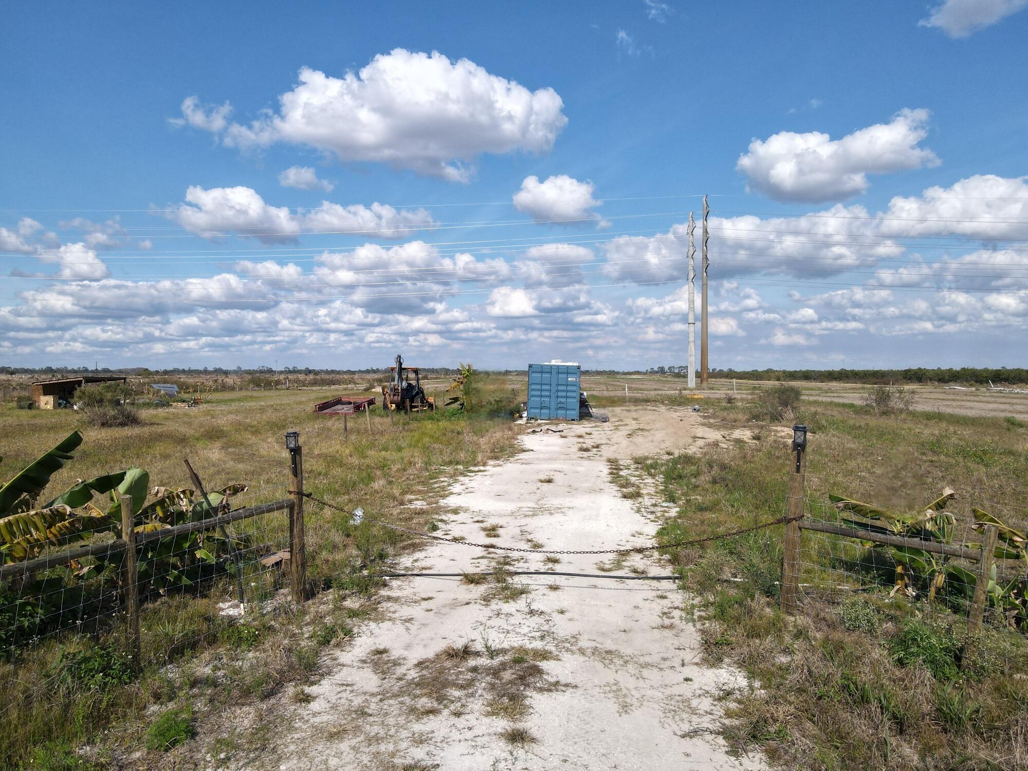 GERBER GROVES S/D SEC ONE - Land