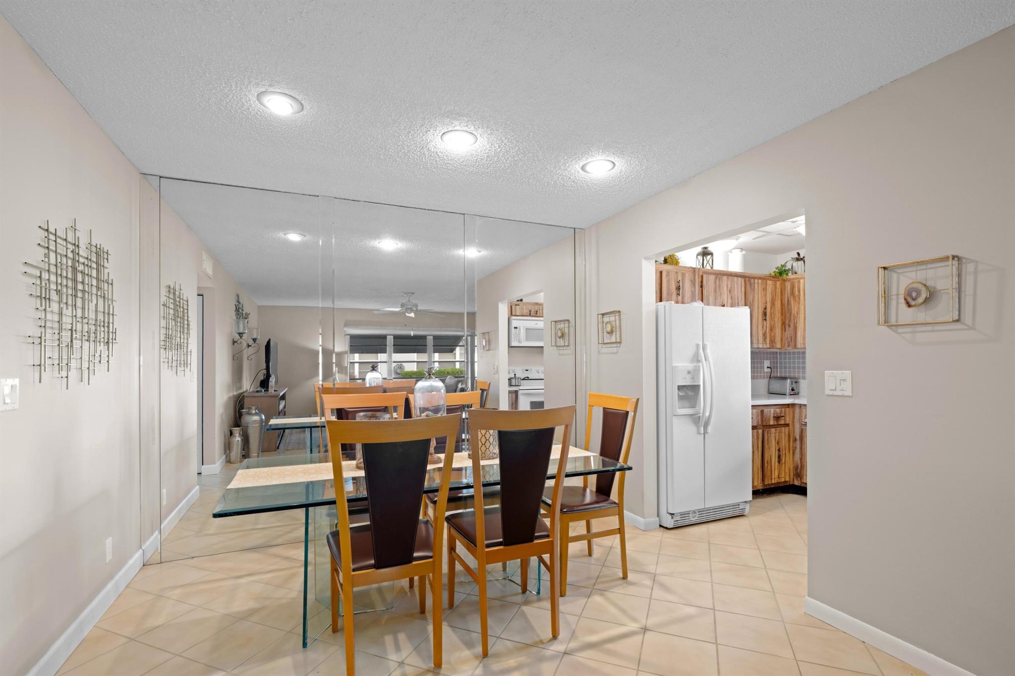 HIGH POINT OF DELRAY WEST - Residential Lease