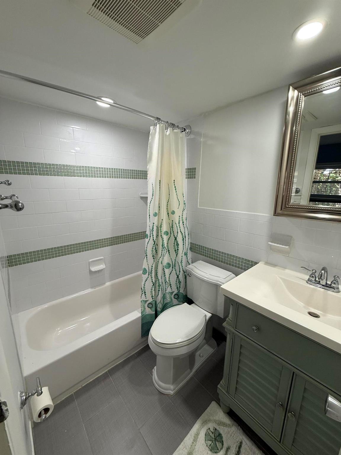 TROPIC HARBOR CONDO PART - Residential Lease