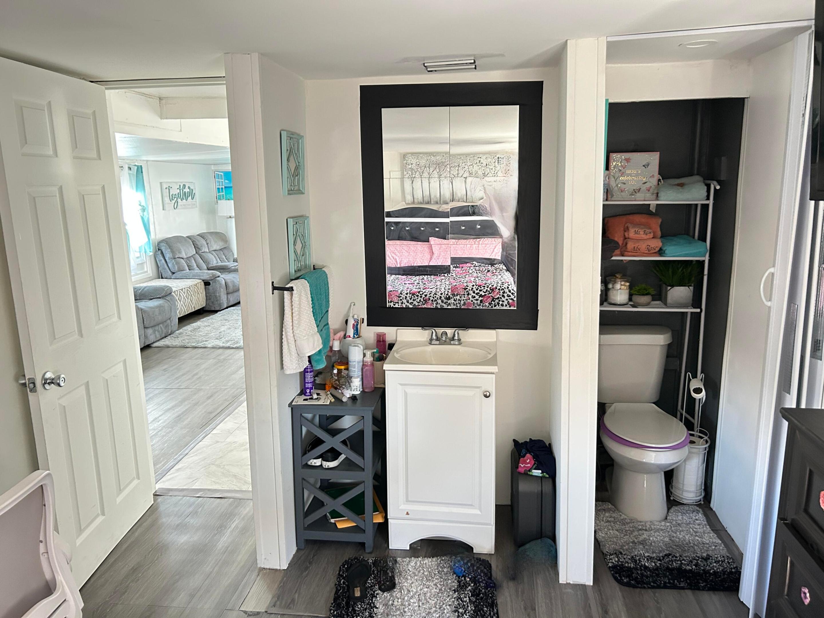 Orangebrook Harbor - Residential