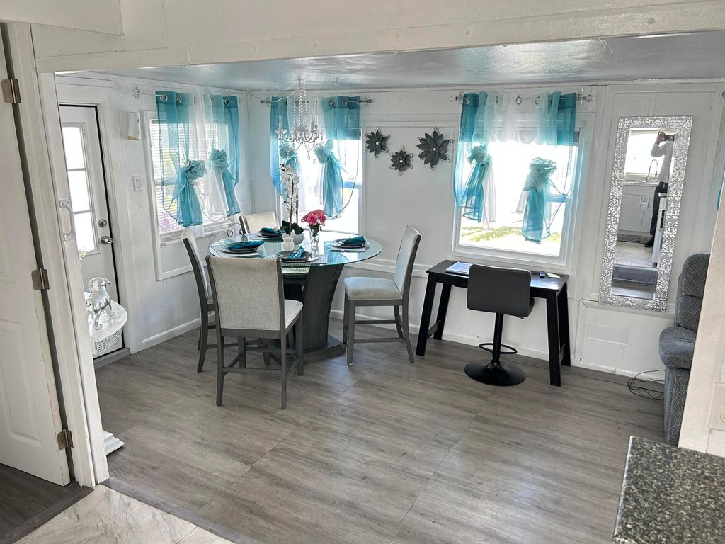 Photo of 1325 S 33 Road, Hollywood, FL 33021 (MLS # R11166069)