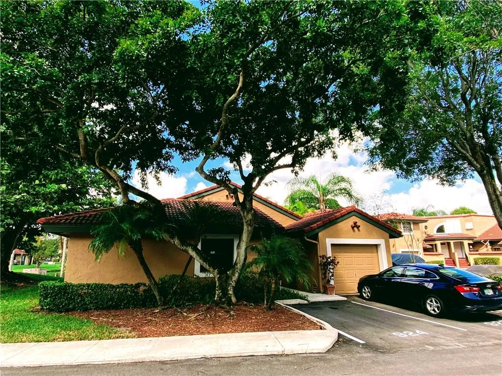 8895 W Sunrise Blvd Unit 71A  