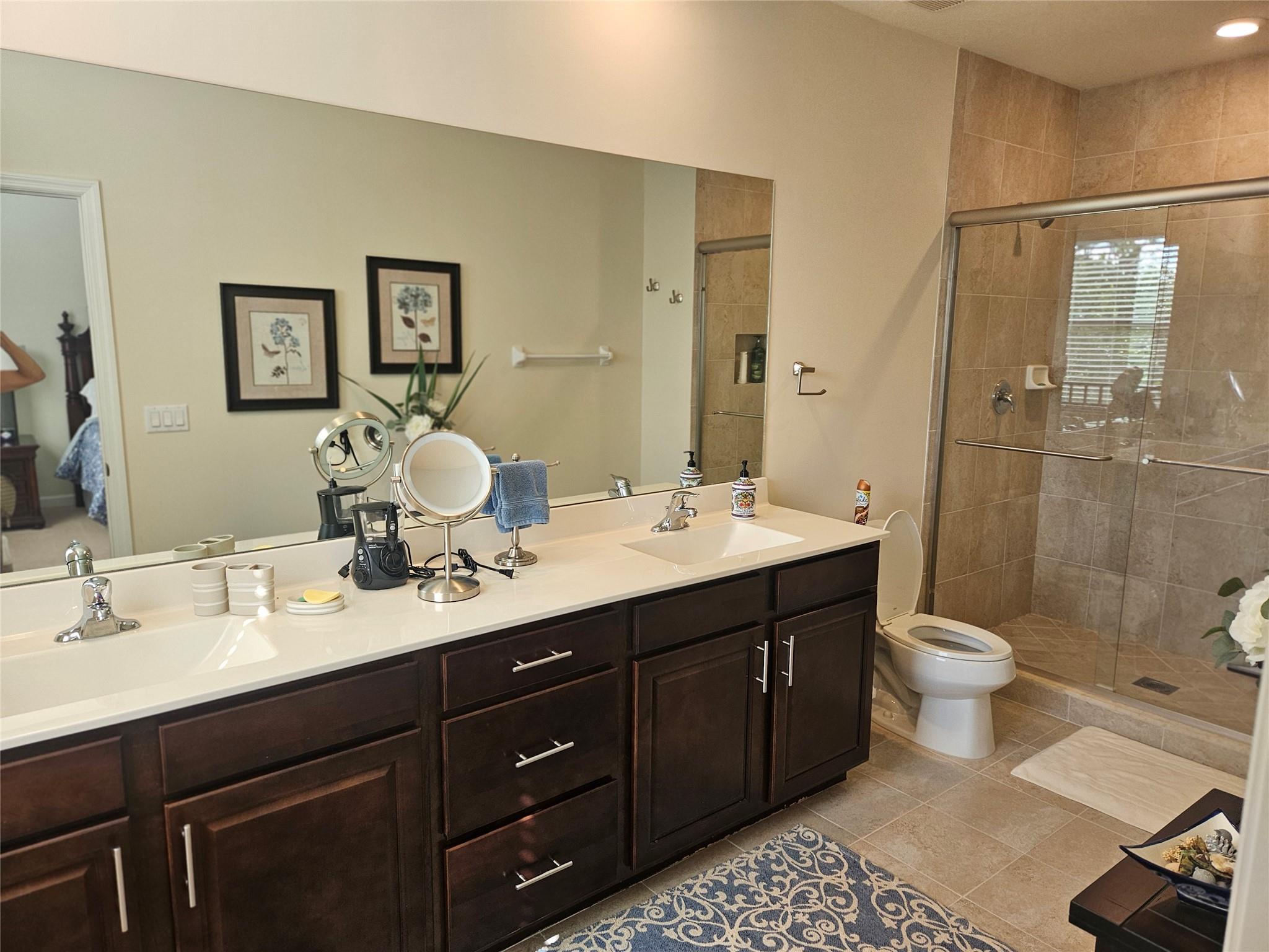 Simonton Court 176-49 B - Residential Lease